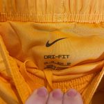 Nike Dri-Fit Women’s Orange Lined Tempo Athletic Running Shorts Sz XS NWT Photo 4