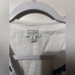 Mud Pie  White Blouse with Blue Embroidery Photo 5