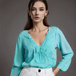 Notations West End Boutique Crochet Neckline Lace Appliqué Blouse Photo 0