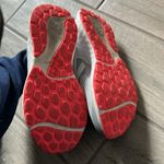 New Balance  Gray and Pink Women's Sneakers Photo 6