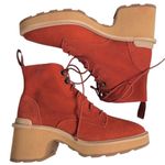 Sorel Like New Leather Hi-Line Lace-Up
Boots Warp Red Size 7 Photo 2