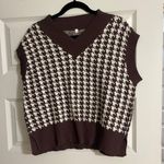 Sweater Vest Size M Photo 0