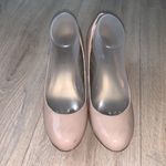 Liz Claiborne  Flex Wiley nude formal wedding bridesmaid office heels Photo 1