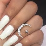 Boutique Crescent Moon Ring Photo 0