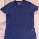 FIGS Scrub Shirt Photo 0