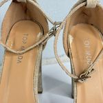 Top Moda  Women's Gold Platform Heels Photo 4