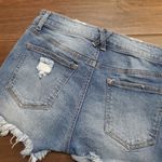 H&M  jean shorts size 4 with exposed pockets with stretch , tag was remov… Photo 1