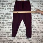 Gymshark | women maroon jogger sweat pants Photo 5
