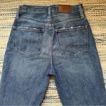 Madewell The Momjean in Downey Wash Size 25 Mom Jean Rigid Denim High Rise Photo 5