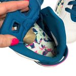 Jordan 6 Retro White Laser Fuchsia Green Abyss EUC Photo 13