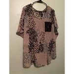 Bisou Bisou  Abstract Short Sleeve Fitted Waist Pocket Blouse Size XL Photo 1