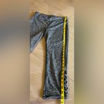 Everlast  sport Capri pants gray polyester and spandex size M Photo 7