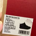 Vans  Mte Half Cab Gore-tex Shoes
Black Women 8.5 US Mens 7.0US Photo 13