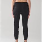 Lululemon  4 On The Fly Pant *28" in Black Photo 3