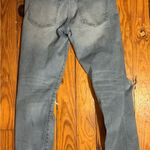 Gap  Girlfriend Distressed Ripped Knee Light‎ Wash Denim Jeans Photo 3