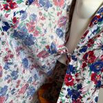 Aberdeen & Dunbar floral robe bright florals on a white background Red Size M Photo 4