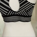 Victoria's Secret Victoria Sport by Victoria’s Secret Sports Bra Photo 4