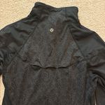 Lululemon  Women's Black Quarter Zip Photo 4