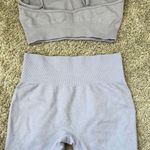 Amazon Purple Workout Set  Photo 1