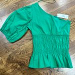 Strut & Bolt  one shoulder smocked green top💚size medium NWT Photo 4