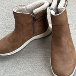 Eddie Bauer  Siren Winter Boots Size 10 New Without Box Photo 3