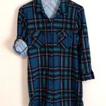 Eden & Olivia  L Plaid Stretch Shirt Dress in Forest and Emerald Green Photo 0