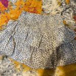 ee:some patterned skirt Photo 0