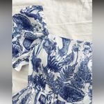 SheIn Blue and White Patterned Romper Photo 5