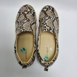 Bamboo Womens Snakeskin Platform Slip On Sneakers Shoe Size 8.5 Photo 9