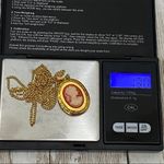 Vintage Gold tone Cameo Locket Necklace Photo 6