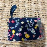 Vera Bradley  Zip ID Case in Scattered Wildflowers.  NWT Blue Floral Photo 4