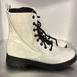 Wonder Nation  size 5 white with sparkles patent leather zip up fashion boots​ Photo 0