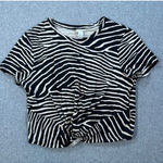 H&M Zebra Print Knotted Cropped Tee Shirt Womens Medium Short Sleeve Black/Beige Photo 0