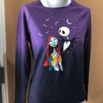 Disney  Tim Burton’s nightmare sweatshirt Photo 1