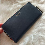 Kate Spade  dark blue navy wallet in excellent condition 8x4 Photo 0