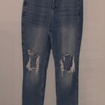 Hollister  Curvy Ultra High-Rise Mom Jeans  Photo 0