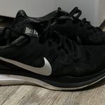 Nike Shoes Photo 0