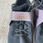 Nike Air Max Bella TR 5 Premium Sneaker Dark Smoke Grey Purple Athleisure Sporty Photo 2