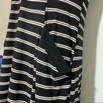 Robbie Bee NWOT Black White Stripe Short Sleeve Scoopneck Swing Dress T-Shirt Pockets New Photo 2