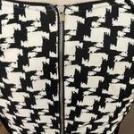 EXPRESS  Size 8 Black White Bodycon Back Zipper Graphic Bold Photo 4