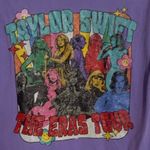 TAYLOR SWIFT Photo 1