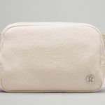 Lululemon Everywhere Belt Bag 1L Wordmark White Opal Photo 0