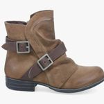 Miz Mooz Women’s Dominique Fashion Boot Photo 1