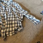 POL  small button down Photo 2