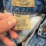 BKE Blue Flare Wide Leg Jeans with Classic Denim Style size 32x29 1/2. Photo 8