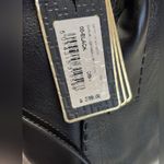 Ted Baker NWT  Womens Black Paigee Casual Leather Large Tote Bag in Black. Photo 11