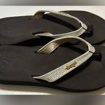 REEF  Women's Sandals with Cream Straps and Brown Sole Photo 2