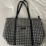 Vera Bradley  Tote Bag Quilted Photo 0