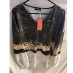 Flamingo Boutique Women's Green Multi Colored Pullover Shirt. Size 2XL Long slee Photo 0