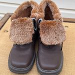 Easy Spirit  Tan Fur-Lined Women’s Boots size 6 Photo 3